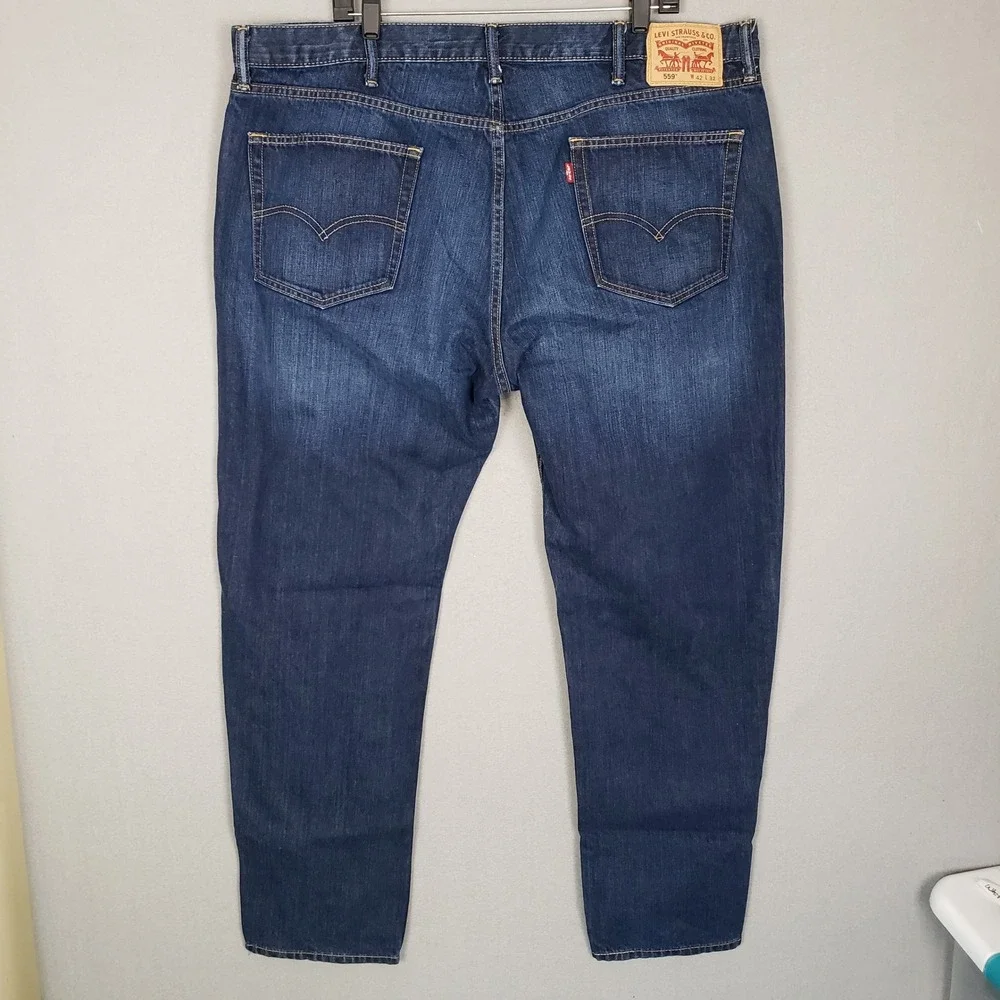 Levi's 559 Relaxed Straight Fit Jeans 100% Cotton Dark Wash Denim Size 42x32‎